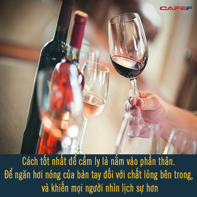 Những quy tắc ngầm tr&ecirc;n b&agrave;n tiệc của giới thượng lưu: Phức tạp kh&oacute; lường, đến việc d&ugrave;ng ly uống nước cũng cần c&oacute; trật tự! - Ảnh 6.