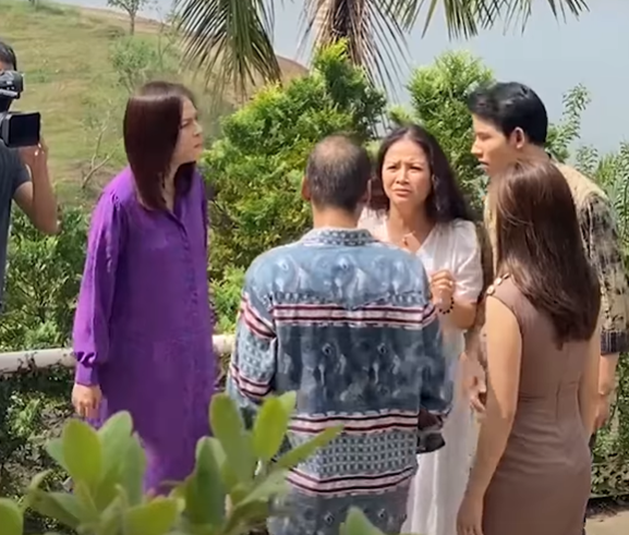 Lộ clip ông Sinh bóc phốt bà Sa giết chồng ở Hương Vị Tình Thân, khán giả hả hê quả báo rồi cũng tới - Ảnh 3. Lộ clip ông Sinh bóc phốt bà Sa giết chồng ở Hương Vị Tình Thân, khán giả hả hê quả báo rồi cũng tới - Ảnh 3.
