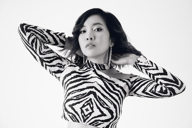 C&ocirc; g&aacute;i h&aacute;t 6 thứ tiếng từng nhận về cả rổ gạch đ&aacute; tại Vietnams Got Talent, 9 năm sau đ&atilde; c&oacute; m&agrave;n phục th&ugrave; ngọt ng&agrave;o - Ảnh 5.