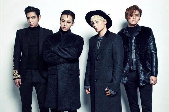1 ng&agrave;y trước kỉ niệm 15 năm debut của BIGBANG v&agrave; cũng l&agrave; sinh nhật m&igrave;nh, G-Dragon đăng ảnh: &ldquo;T&ocirc;i vốn sinh ra để được y&ecirc;u thương!&rdquo; - Ảnh 3.