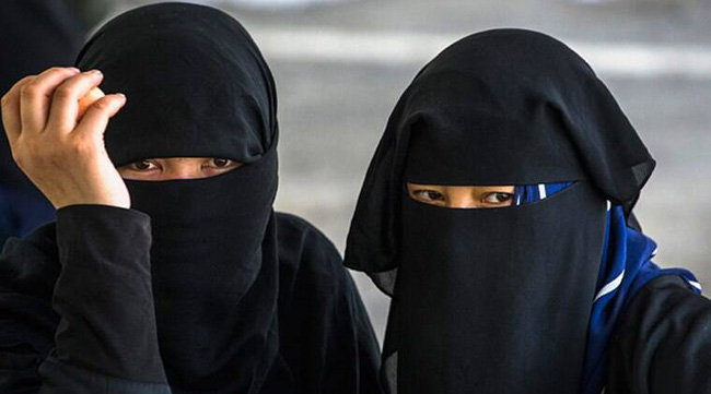Nỗi đau khổ giằng x&eacute; t&acirc;m can người phụ nữ sau chiếc khăn tr&ugrave;m Niqab - Ảnh 12.