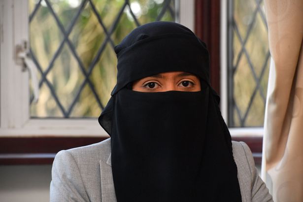 Nỗi đau khổ giằng x&eacute; t&acirc;m can người phụ nữ sau chiếc khăn tr&ugrave;m Niqab - Ảnh 7.