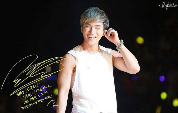 T.O.P đăng ảnh kỷ niệm 15 năm của BIGBANG, nhưng lại bị fan bóc phốt không có tâm chỉ vì chi tiết này! - Ảnh 3. T.O.P đăng ảnh kỷ niệm 15 năm của BIGBANG, nhưng lại bị fan bóc phốt không có tâm chỉ vì chi tiết này! - Ảnh 3.