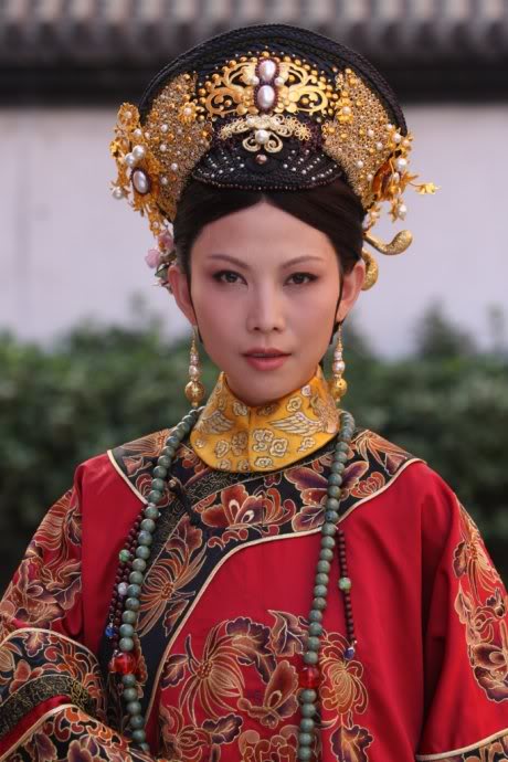 4 Hoàng hậu ấn tượng nhất màn ảnh Hoa ngữ: Châu Tấn đứng đầu miễn bàn cãi, đối thủ Như Ý Truyện bị chê té tát - Ảnh 6.