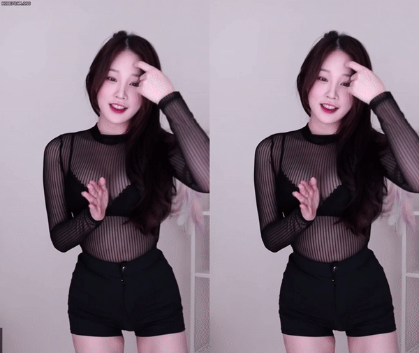 Lên sóng với hình tượng cô giáo gợi cảm rồi lại xuất hiện bàn tay hư ở điểm nhạy cảm, nữ streamer ngây thơ khiến fan tá hỏa - Ảnh 6. Lên sóng với hình tượng cô giáo gợi cảm rồi lại xuất hiện bàn tay hư ở điểm nhạy cảm, nữ streamer ngây thơ khiến fan tá hỏa - Ảnh 6.