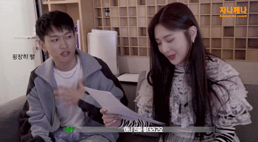 Đ&agrave;o lại video ng&agrave;y đầu Joy (Red Velvet) v&agrave; Crush gặp nhau: Phải chăng ch&agrave;ng v&agrave; n&agrave;ng đ&atilde; y&ecirc;u từ đ&acirc;y? - Ảnh 2.