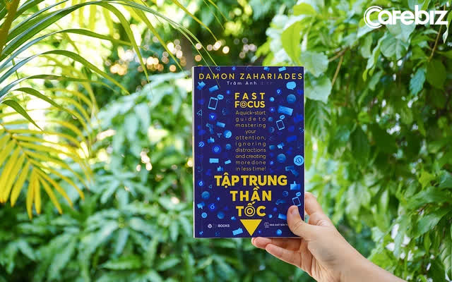 Đọc s&aacute;ch l&agrave; kỹ năng v&agrave; th&oacute;i quen của những người l&agrave;m chủ thế sự: 5 tựa s&aacute;ch n&ecirc;n b&igrave;nh tĩnh đọc trong những ng&agrave;y gi&atilde;n c&aacute;ch - Ảnh 2.