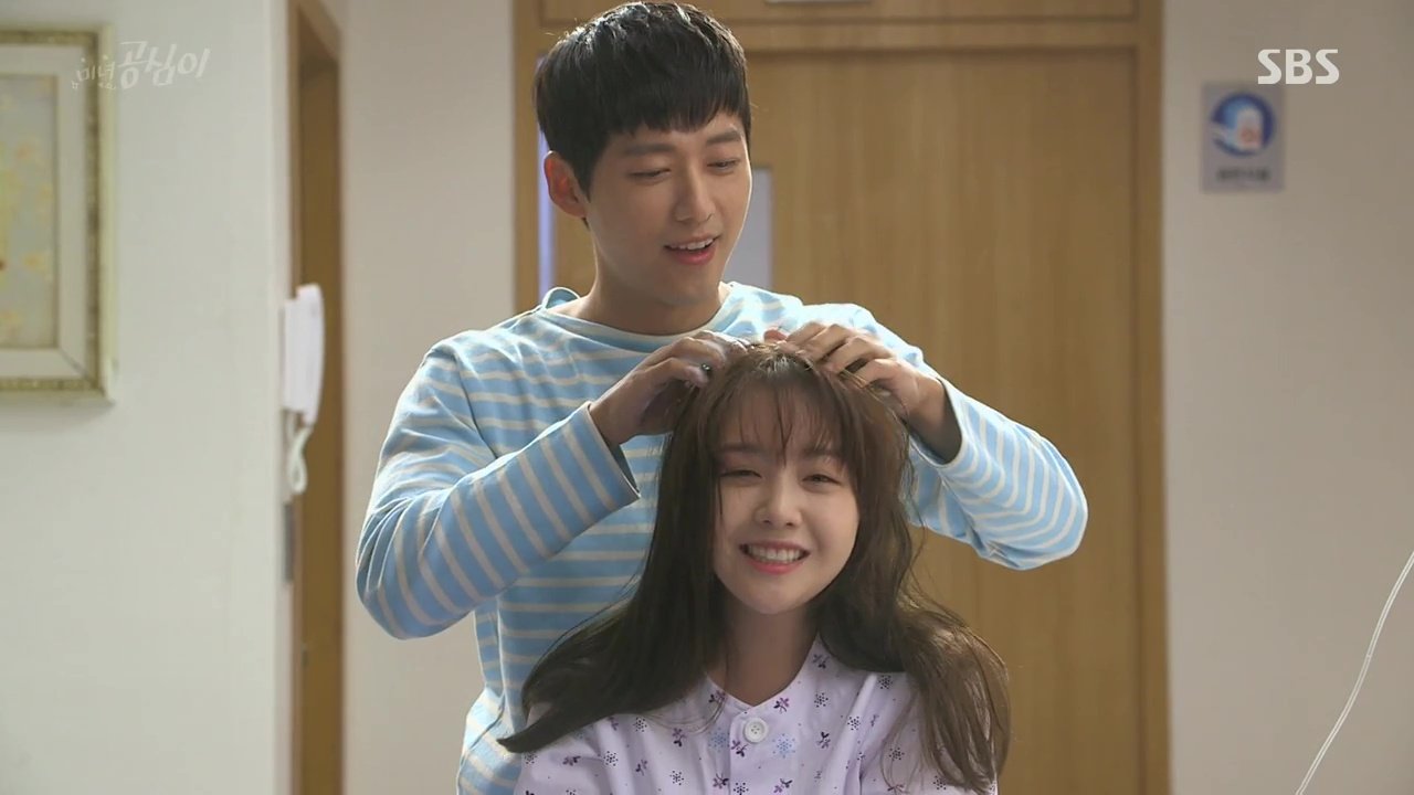 10 cặp đ&ocirc;i lệch tuổi vẫn chemistry b&ugrave;ng nổ ở phim H&agrave;n: Sốc nhất l&agrave; Yoona với &ocirc;ng ch&uacute; hơn 21 tuổi - Ảnh 5.