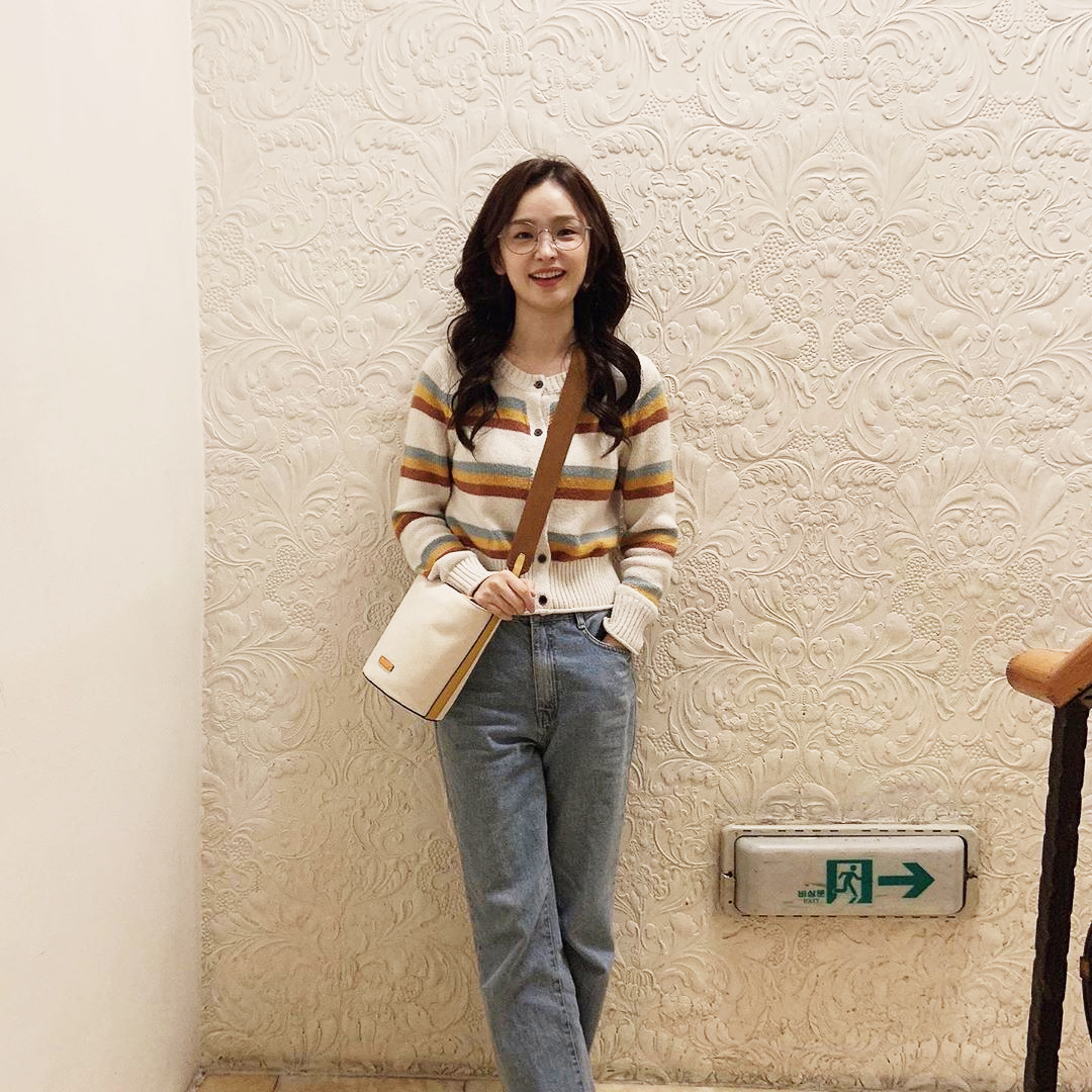 Giáo sư Chae Song Hwa (Hospital Playlist) Hồi đôi mươi thì ngọt ngào