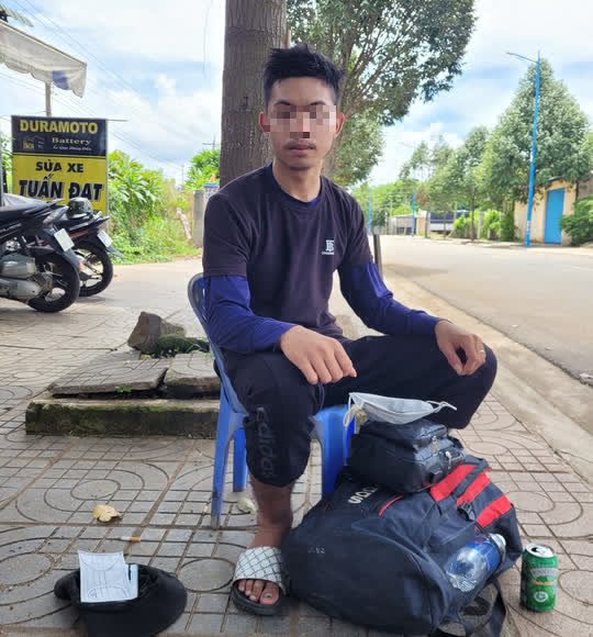 Không còn tiền ở trọ, thiếu niên 15 tuổi đạp xe từ Bà Rịa - Vũng Tàu để về Đắk Lắk - Ảnh 1.