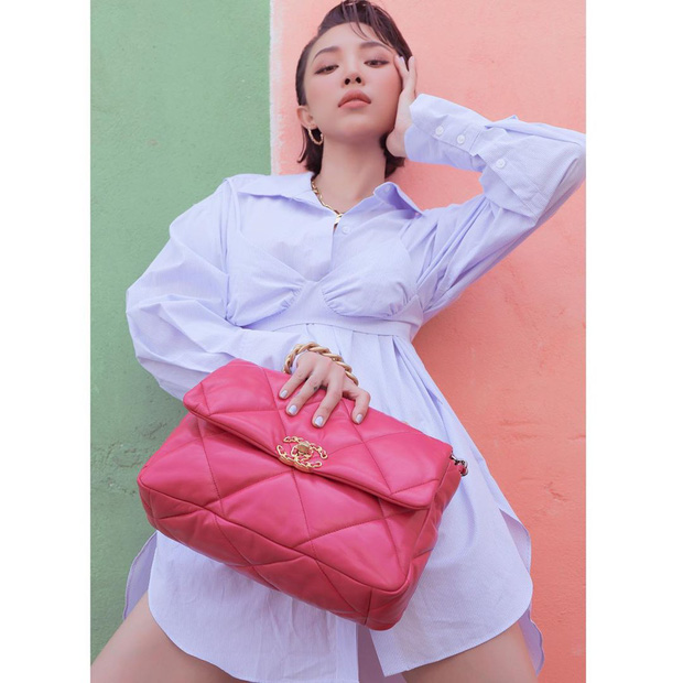 Sân khấu comeback của Tóc Tiên sau mấy tháng thất nghiệp là ở bệnh viện điều trị Covid-19, lâu không hát còn sợ quên lời - Ảnh 13.