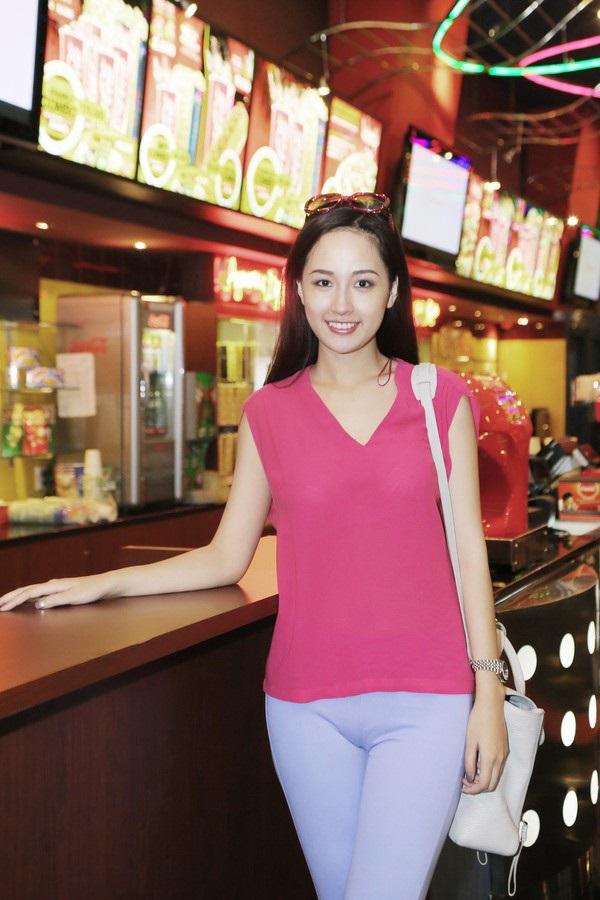 Đồ tập bỗng dưng trở nên đen tối nhờ cách mix hoặc lối tạo dáng khó hiểu của những nhân vật này - Ảnh 12. Đồ tập bỗng dưng trở nên đen tối nhờ cách mix hoặc lối tạo dáng khó hiểu của những nhân vật này - Ảnh 12.