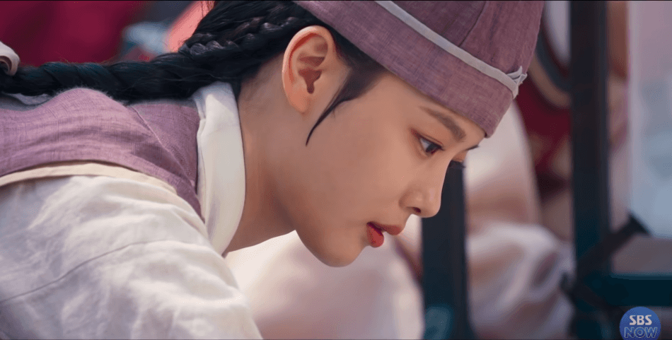 Nghi án Ahn Hyo Seop cướp vai chính của Kim Yoo Jung ở phim mới, NSX vội vàng giải thích - Ảnh 5.