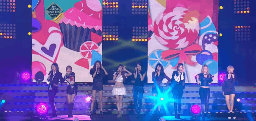 SNSD từng c&oacute; lịch tr&igrave;nh bận rộn đến nỗi phải d&ugrave;ng phi cơ ri&ecirc;ng để di chuyển, mang một bộ quần &aacute;o trong nhiều ng&agrave;y - Ảnh 6.