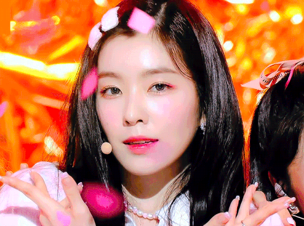 Irene vẫn l&agrave; th&agrave;nh vi&ecirc;n được ủng hộ nhiều nhất Red Velvet hậu scandal, lượt xem fancam n&agrave;o cũng bỏ xa hội chị em - Ảnh 8.