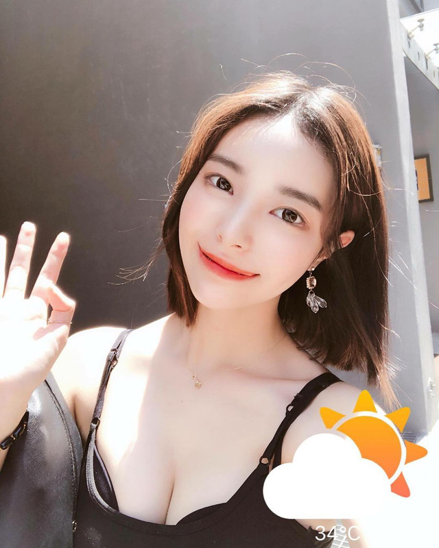 Tuyên bố không có bạn trai rồi vô tình lộ ảnh giường chiếu trên Instagram trai lạ, nữ streamer vội lên tiếng thanh minh, giải thích - Ảnh 6.