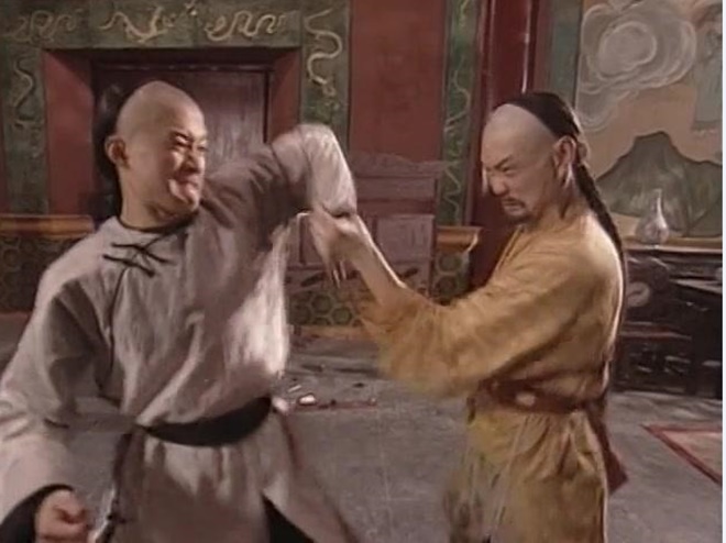 Cuộc sống của cao thủ võ thuật đánh gãy tay Lý Liên Kiệt, đá bay Ngô Kinh ra sao ở tuổi 63? - Ảnh 4.