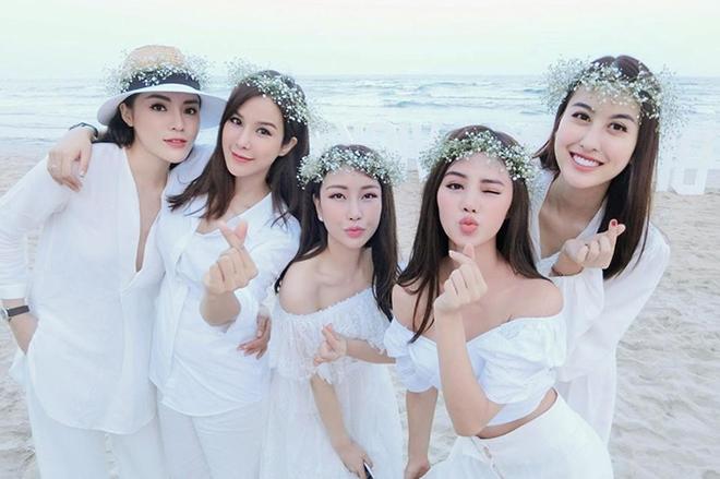 Vbiz có 3 cặp chị em trên bến dưới thuyền rồi cũng toang: Chi Pu - Quỳnh Anh Shyn chấn động, Jolie Nguyễn bị mắng xấu tính - Ảnh 11. Vbiz có 3 cặp chị em trên bến dưới thuyền rồi cũng toang: Chi Pu - Quỳnh Anh Shyn chấn động, Jolie Nguyễn bị mắng xấu tính - Ảnh 11.