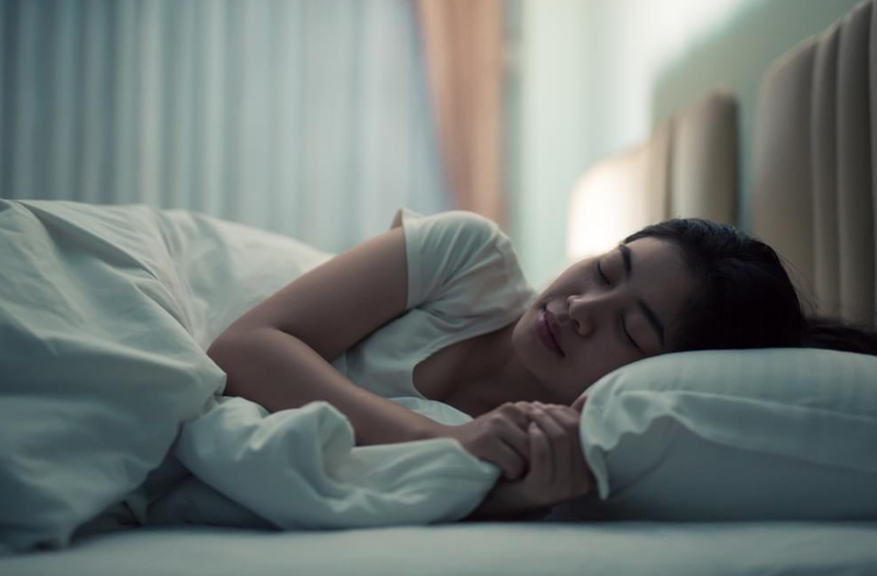 4 biểu hiện lạ khi ngủ cho thấy gan đang kém, xem thử bạn có gặp phải điều nào không - Ảnh 3.