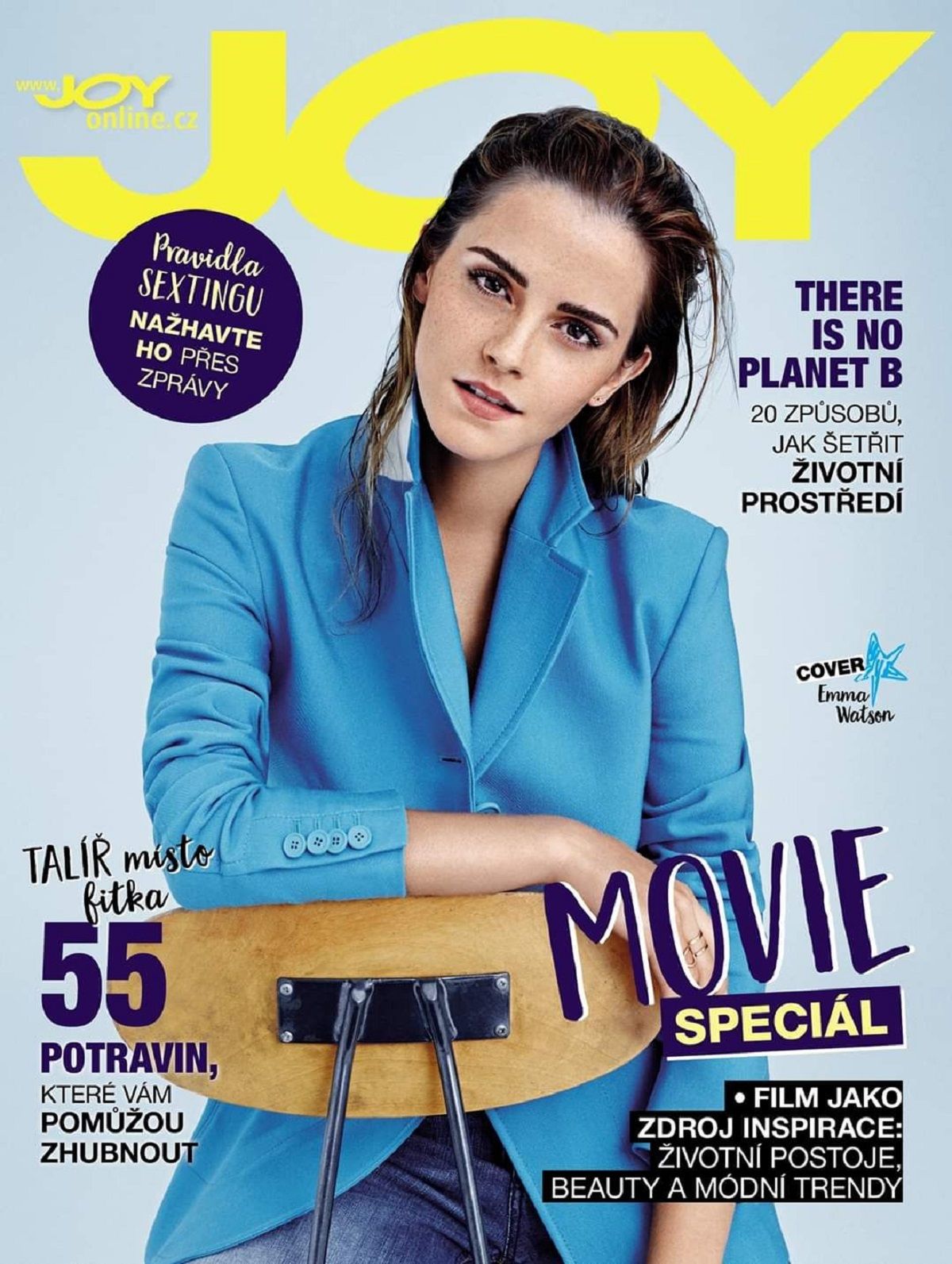 Nhan sắc c&ocirc;ng ch&uacute;a nh&agrave; Disney: Emma đẹp sắc sảo nhưng l&ecirc;n xuống thất thường, Elle Fanning v&agrave; Lọ Lem Lily ngo&agrave;i đời lại hở bạo chặt ch&eacute;m - Ảnh 13.