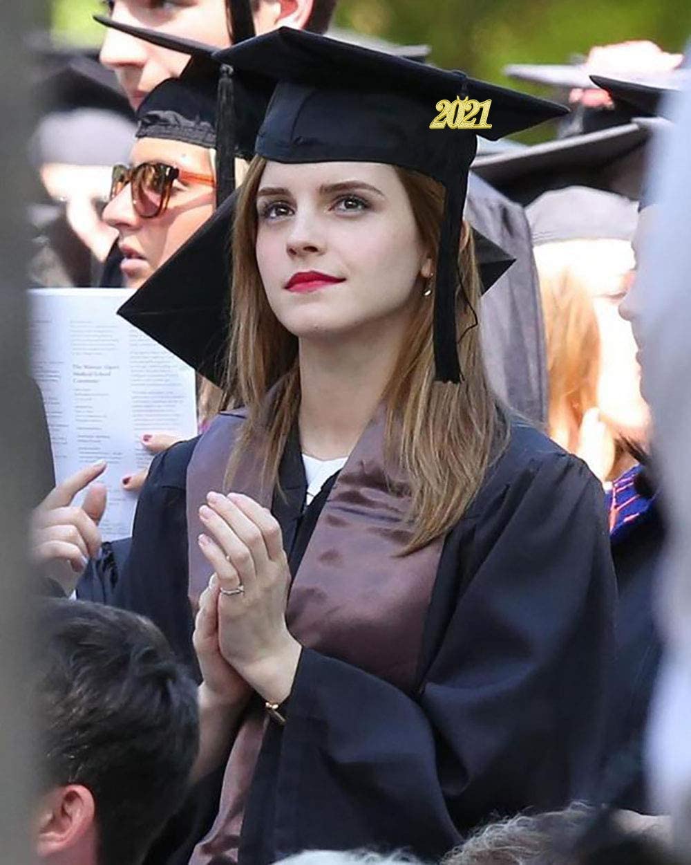 Nhan sắc c&ocirc;ng ch&uacute;a nh&agrave; Disney: Emma đẹp sắc sảo nhưng l&ecirc;n xuống thất thường, Elle Fanning v&agrave; Lọ Lem Lily ngo&agrave;i đời lại hở bạo chặt ch&eacute;m - Ảnh 9.