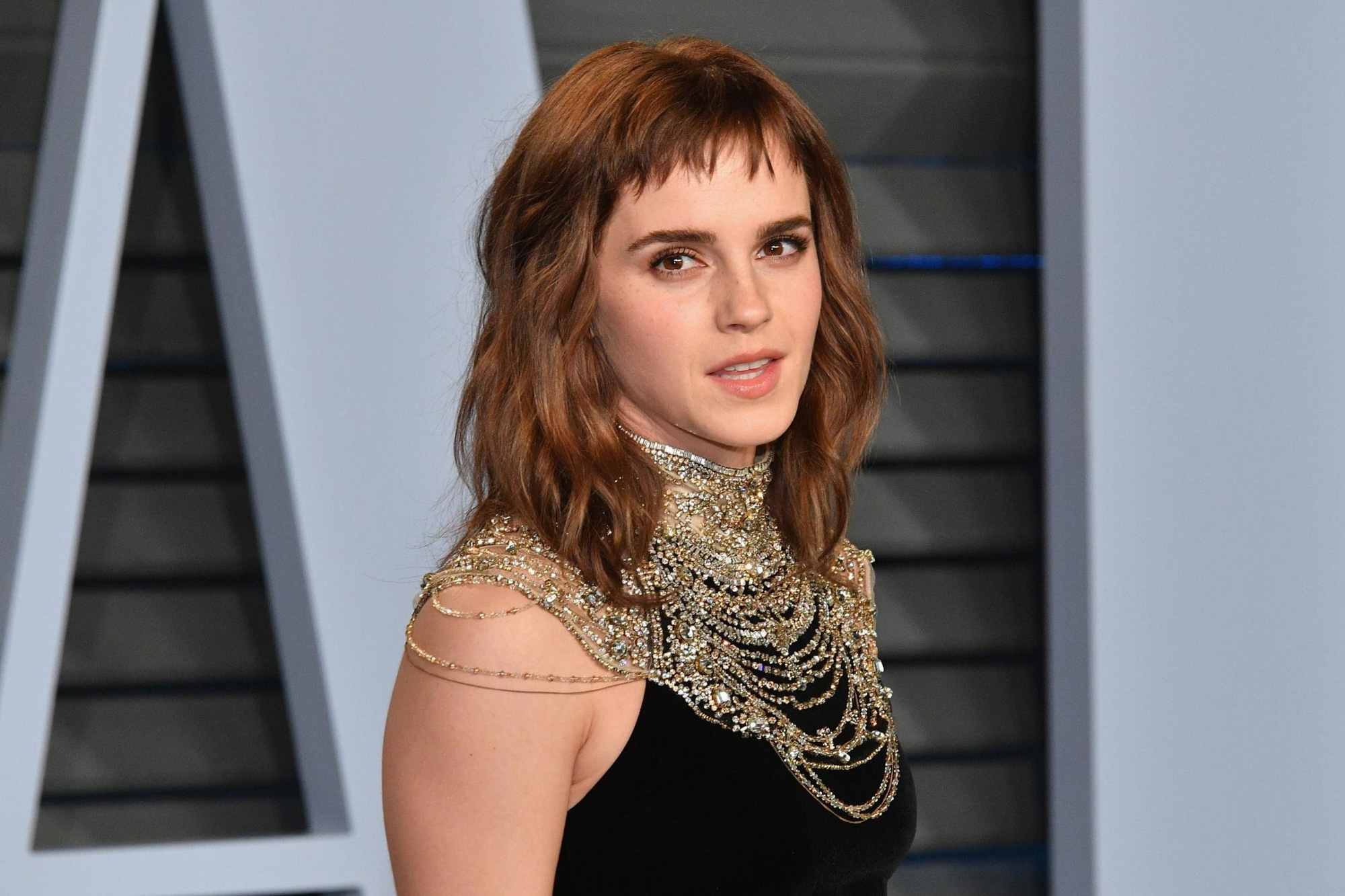 Nhan sắc c&ocirc;ng ch&uacute;a nh&agrave; Disney: Emma đẹp sắc sảo nhưng l&ecirc;n xuống thất thường, Elle Fanning v&agrave; Lọ Lem Lily ngo&agrave;i đời lại hở bạo chặt ch&eacute;m - Ảnh 16.