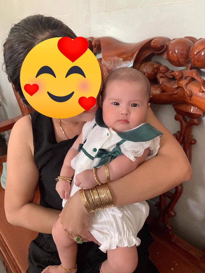 Lộ thêm ảnh giống Jack như lột của bé Sol: Biểu cảm hớn hở, 2 má bánh bao nhìn là thấy cưng xỉu - Ảnh 3. Lộ thêm ảnh giống Jack như lột của bé Sol: Biểu cảm hớn hở, 2 má bánh bao nhìn là thấy cưng xỉu - Ảnh 3.