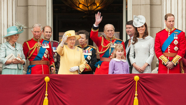 Nguyên do sâu xa khiến di chúc của chồng Nữ hoàng Anh cần được niêm phong 90 năm, có liên quan đến lùm xùm nhà Meghan - Ảnh 2.