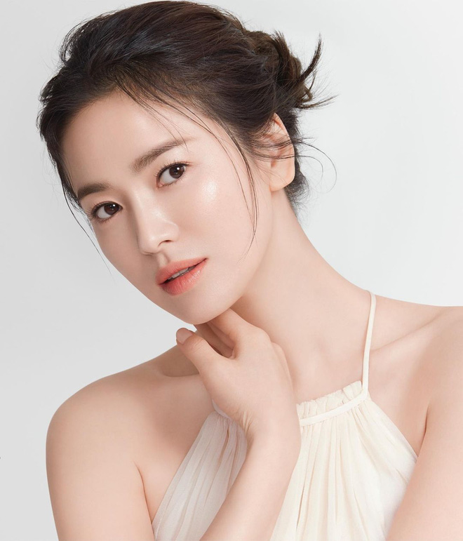 4 mỹ nữ phim Hàn là chúa lười thay đổi: Song Hye Kyo mãi vẫn sợ xấu, Park Bo Young không đóng nổi phản diện? - Ảnh 3.