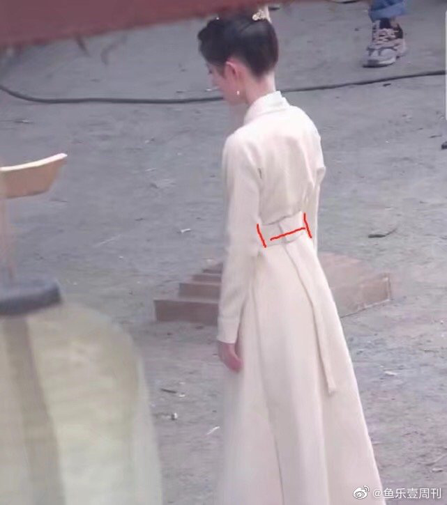 Mỹ nh&acirc;n Hoa ngữ gầy tong teo tr&ecirc;n phim: Trịnh Sảng như bộ xương di động, người cuối c&ograve;n bị v&iacute; với b&uacute;p b&ecirc; đầu to - Ảnh 12.