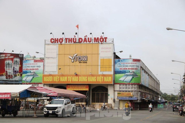 Những ng&agrave;nh nghề n&agrave;o dự kiến được hoạt động trở lại từ 0h ng&agrave;y 1/10 tại B&igrave;nh Dương? - Ảnh 1.
