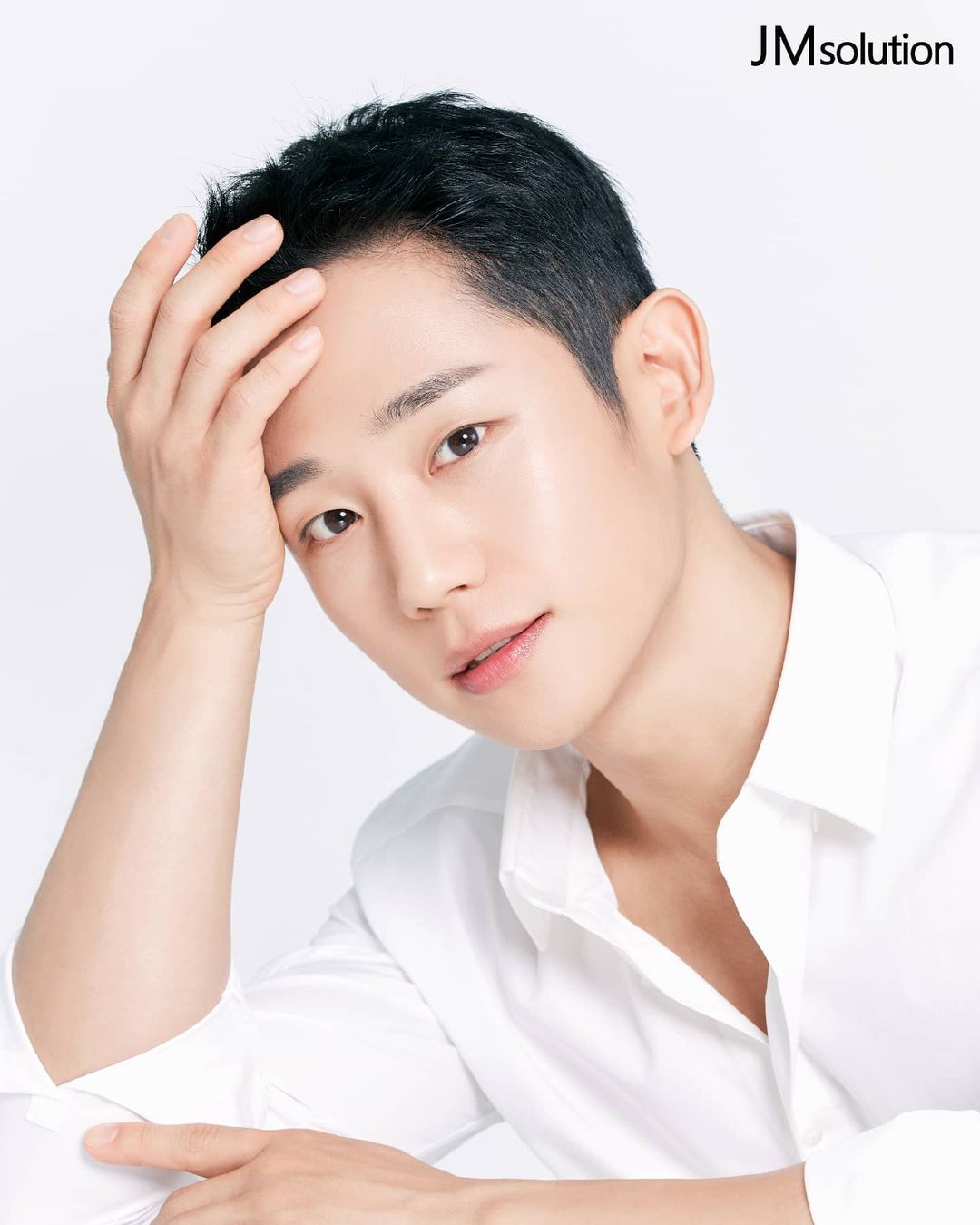 4 thói quen lành mạnh giúp anh bộ đội Jung Hae In sở hữu làn da trắng mịn khiến phái đẹp cũng phải ghen tị - Ảnh 4.