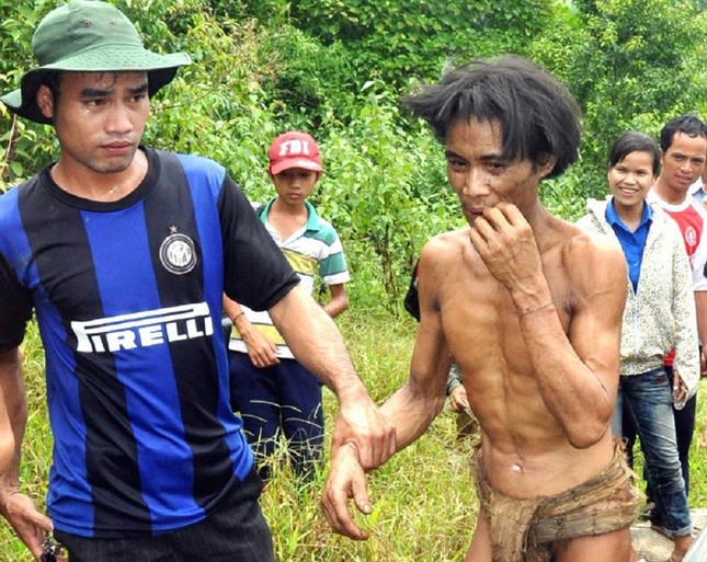 Người rừng Hồ Văn Lang qua đời ở tuổi 52 - Ảnh 5. Người rừng Hồ Văn Lang qua đời ở tuổi 52 - Ảnh 5.