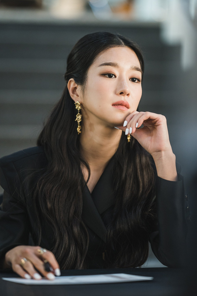 Seo Ye Ji cặp kè tài tử Kingdom ở phim mới về giới tài phiệt, netizen đòi mời Kim Jung Hyun làm nam phụ - Ảnh 3.