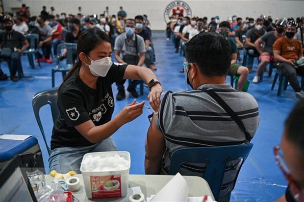 Philippines ghi nhận số ca mắc mới cao nhất từ trước đến nay - Ảnh 1.