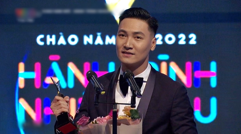 VTV Awards 2021: Hương Vị Tình Thân thắng lớn, Mạnh Trường - Hồng Diễm được vinh danh - Ảnh 3. VTV Awards 2021: Hương Vị Tình Thân thắng lớn, Mạnh Trường - Hồng Diễm được vinh danh - Ảnh 3.