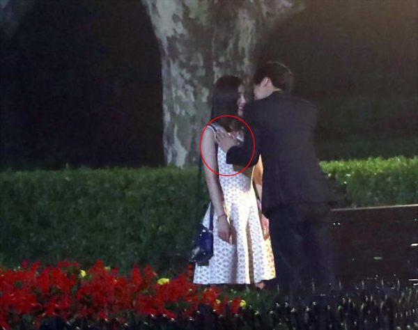 Chung H&aacute;n Lương su&yacute;t d&iacute;nh &aacute;n quấy rối bạn diễn đ&aacute;ng tuổi con ở phim mới, c&aacute;ch xử l&yacute; si&ecirc;u kh&eacute;o m&agrave; nhiều anh cần học hỏi! - Ảnh 5.