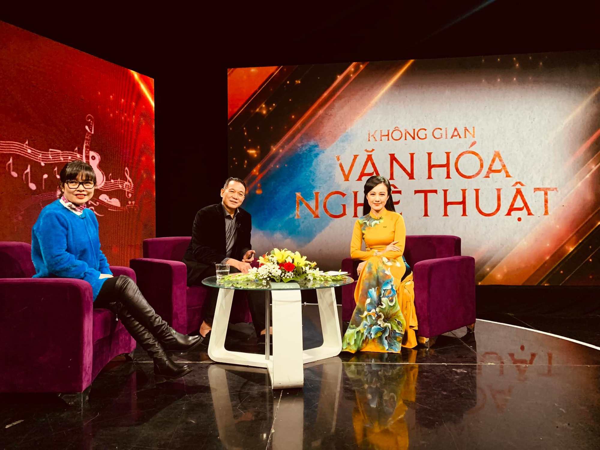 BTV Hoài Anh chính thức nói về công việc mới, tiết lộ 1 điều chưa bao giờ được phép làm lúc còn dẫn tin Thời sự - Ảnh 1. BTV Hoài Anh chính thức nói về công việc mới, tiết lộ 1 điều chưa bao giờ được phép làm lúc còn dẫn tin Thời sự - Ảnh 1.