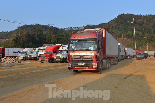  Lạng Sơn tạm dừng tiếp nhận xe chở hoa quả tươi đến cửa khẩu từ 17/1 đến Tết Nguyên đán  - Ảnh 4.