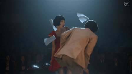Taeyeon (SNSD) phát điên, khóc cạn nước mắt vì người yêu trong MV, diễn xuất quá nghệ nhưng fan không thích điều này! - Ảnh 3. Taeyeon (SNSD) phát điên, khóc cạn nước mắt vì người yêu trong MV, diễn xuất quá nghệ nhưng fan không thích điều này! - Ảnh 3.