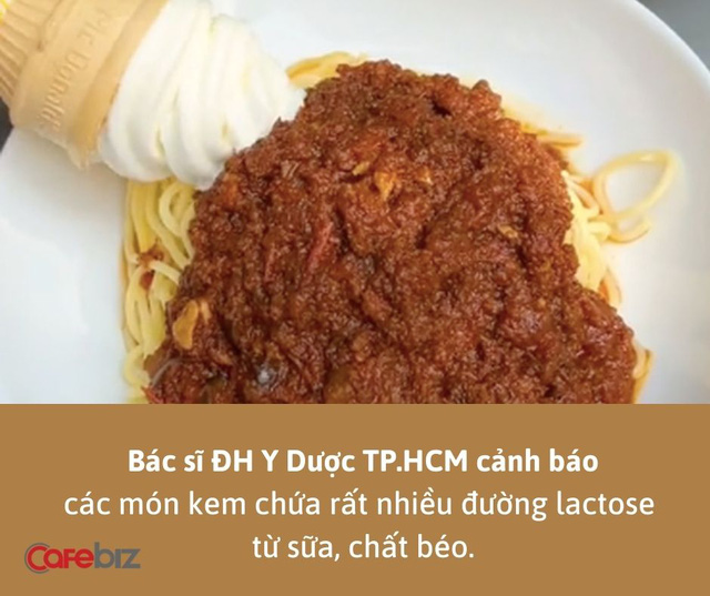 Rộ trend trộn kem vào bún phở trên TikTok, bác sĩ ĐH Y Dược TP.HCM cảnh báo: Có 2 nhóm người tuyệt đối không được làm theo - Ảnh 2.