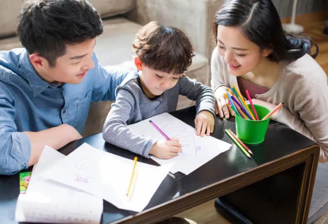 Cha dạy con trai lớp 3 học tức giận đến mức nhồi m&aacute;u cơ tim: Chuy&ecirc;n gia m&aacute;ch nước để mỗi lần con học b&agrave;i kh&ocirc;ng c&ograve;n như tra tấn  - Ảnh 2.