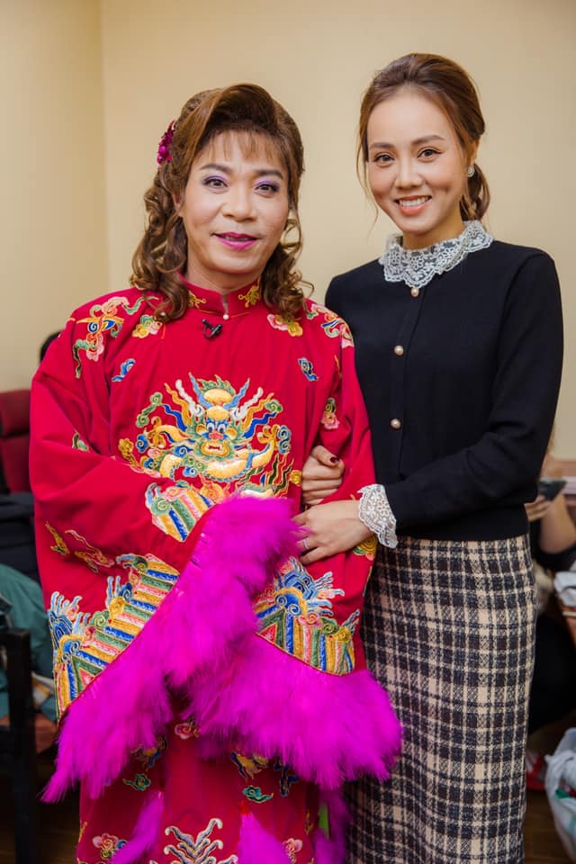 Kỉ niệm 1 năm ngày cưới bằng món ăn đơn sơ, bà xã kém 15 tuổi của Công Lý để lộ cách gọi chồng đặc biệt - Ảnh 1. Kỉ niệm 1 năm ngày cưới bằng món ăn đơn sơ, bà xã kém 15 tuổi của Công Lý để lộ cách gọi chồng đặc biệt - Ảnh 1.