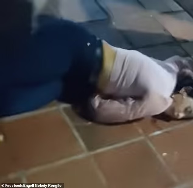 Quẩy nhiệt tình trong bữa tiệc, cô gái gặp nạn bất ngờ, chiếc điện thoại trên tay cậu bạn vô tình ghi lại khoảnh khắc nhớ đời - Ảnh 2.