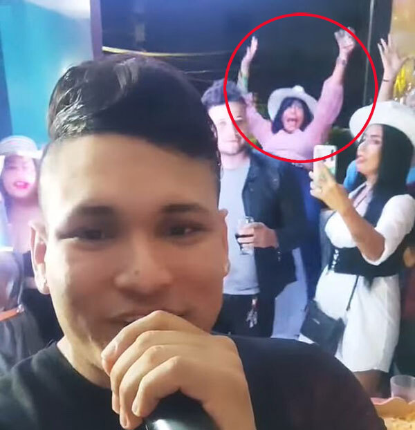 Quẩy nhiệt tình trong bữa tiệc, cô gái gặp nạn bất ngờ, chiếc điện thoại trên tay cậu bạn vô tình ghi lại khoảnh khắc nhớ đời - Ảnh 3.