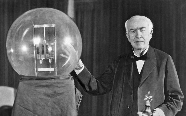 Tại sao nhà phát minh lỗi lạc Thomas Edison lại yêu cầu các ứng viên xin việc phải ăn một chén súp trước mặt ông? - Ảnh 1.