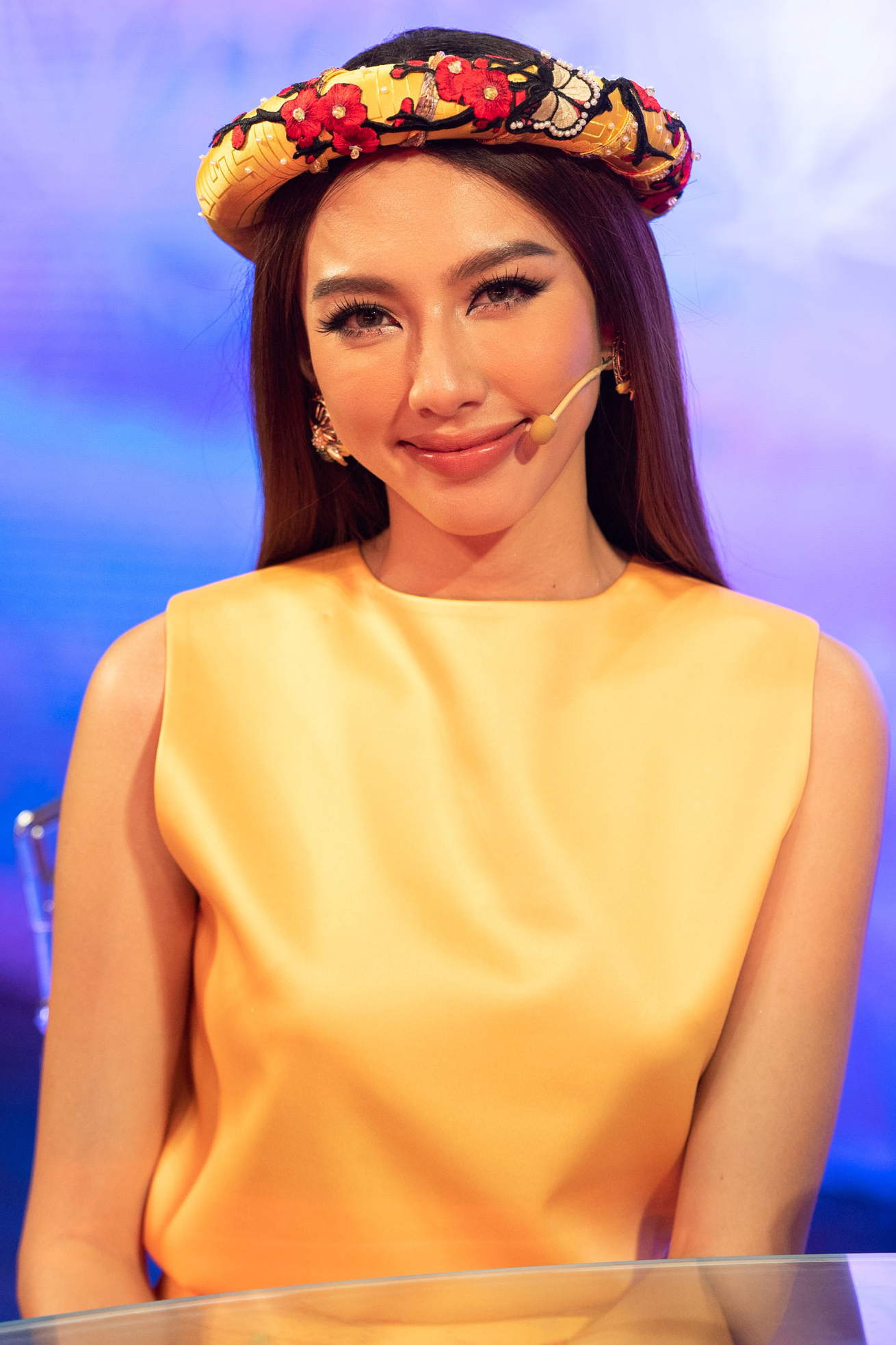 Hoa hậu Thùy Tiên, Thúy Ngân, Kaity Nguyễn, Khánh Vy cùng đọ sắc tại Sóng 22 - Ảnh 5.