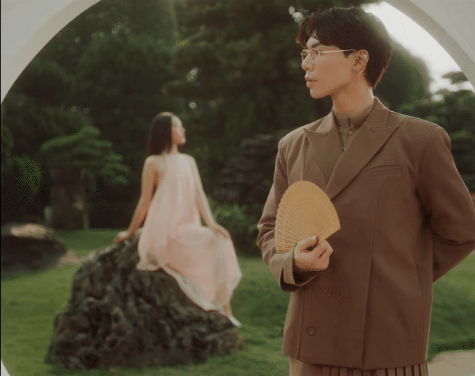 Vừa ra mắt MV mới, Erik lại bị tố đạo nhạc bản hit đình đám của Châu Kiệt Luân nhưng sẽ chẳng có tranh cãi nào thêm sau lời giải thích - Ảnh 1. Vừa ra mắt MV mới, Erik lại bị tố đạo nhạc bản hit đình đám của Châu Kiệt Luân nhưng sẽ chẳng có tranh cãi nào thêm sau lời giải thích - Ảnh 1.