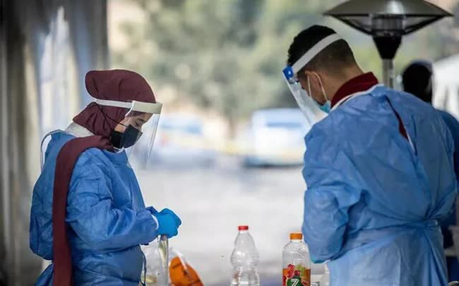 Một sản phụ chưa ti&ecirc;m vaccine nhiễm k&eacute;p c&uacute;m v&agrave; COVID-19 - Ảnh 1.
