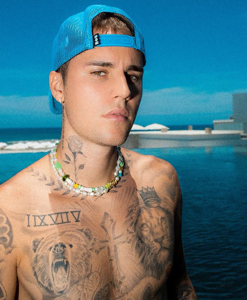 Justin Bieber mua một con khỉ ảo với giá hơn 29 tỷ đồng